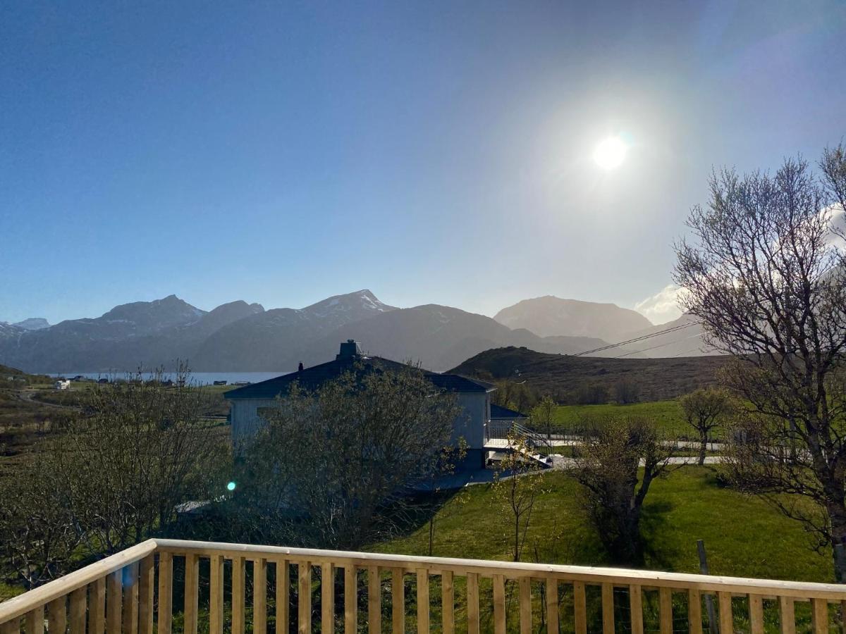 Villa Med Jacuzzi Og Nydelig Utsikt Gravdal  Exteriör bild