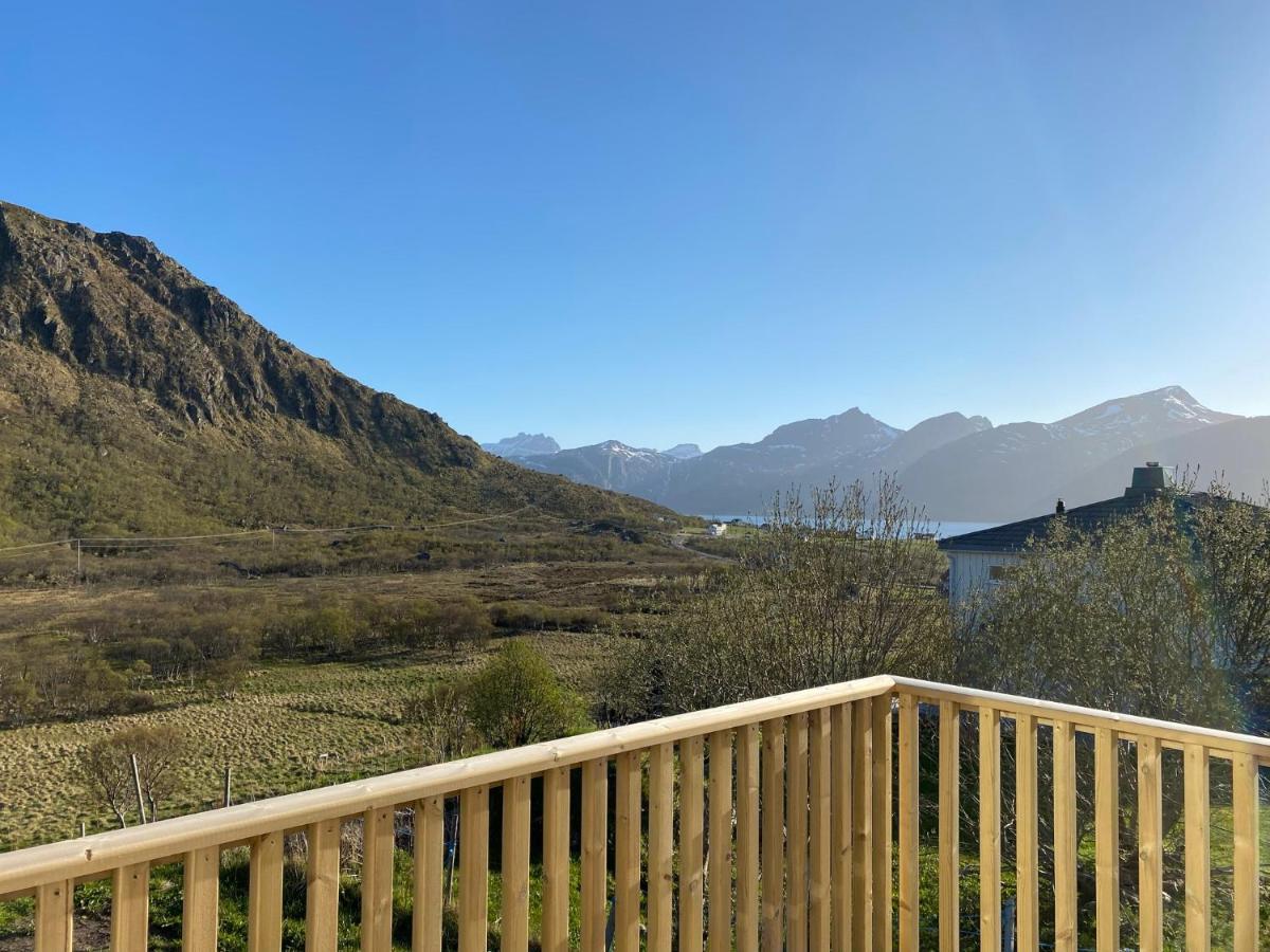 Villa Med Jacuzzi Og Nydelig Utsikt Gravdal  Exteriör bild